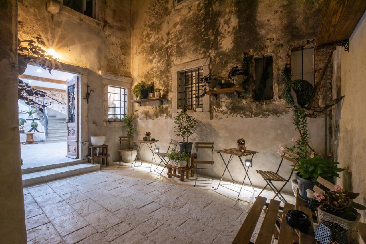 History House Moja Ti 1830 In Old Town Senj Hotell Senj  Exteriör bild