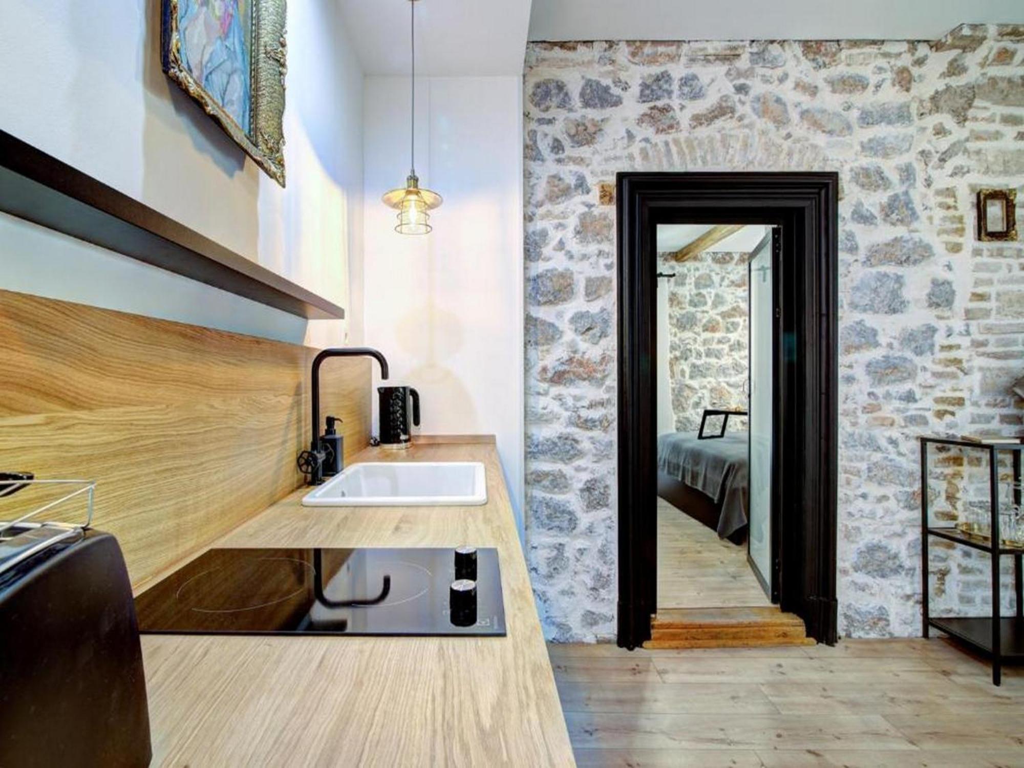 History House Moja Ti 1830 In Old Town Senj Hotell Senj  Rum bild